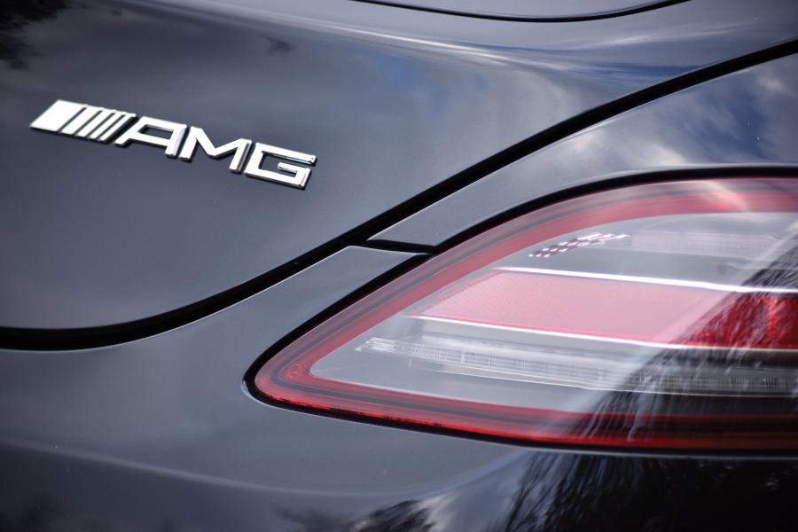 Детали экстерьера Mercedes-Benz SLS AMG GT Roadster (R197) 2012 года  (NA) (фото 18 из 54)